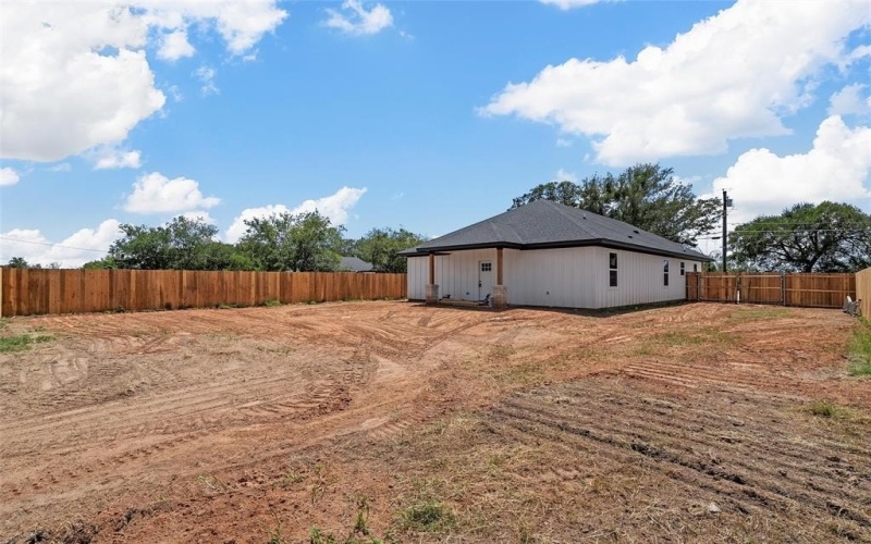 1413 Cloverleaf, Waco, TX 76705, 3 Bedrooms Bedrooms, ,2 BathroomsBathrooms,Residential,For Sale,1413 Cloverleaf,21010119