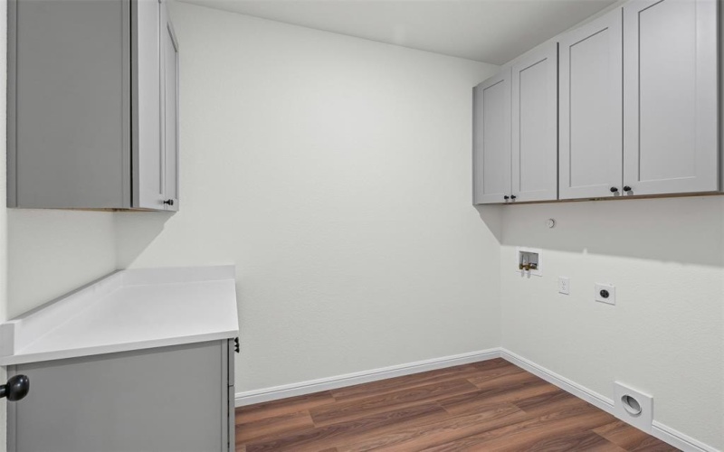 3906 Chippewa Court, Granbury, TX 76048, 3 Bedrooms Bedrooms, ,2 BathroomsBathrooms,Residential,For Sale,3906 Chippewa Court,0,21015888
