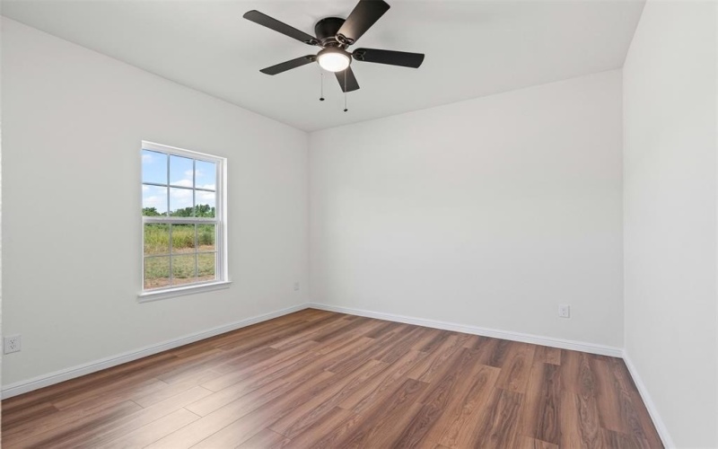 3906 Chippewa Court, Granbury, TX 76048, 3 Bedrooms Bedrooms, ,2 BathroomsBathrooms,Residential,For Sale,3906 Chippewa Court,0,21015888