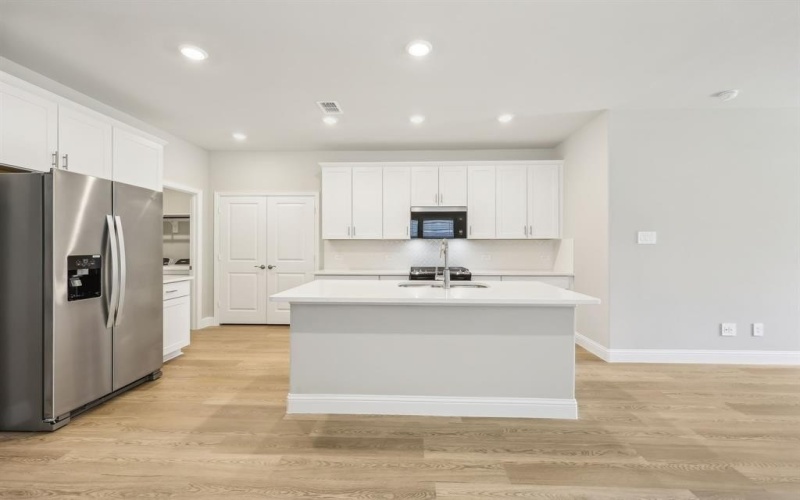 514 Blanton Street, McKinney, TX 75069, 4 Habitaciones Habitaciones , ,2 BañosBaños,Residential,En Venta,514 Blanton Street,0,21016616