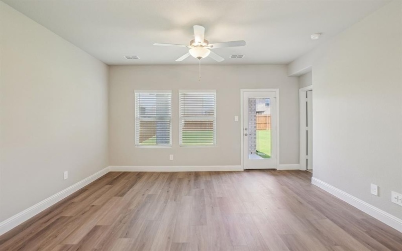 508 Blanton Street, McKinney, TX 75069, 4 Habitaciones Habitaciones , ,2 BañosBaños,Residential,En Venta,508 Blanton Street,0,21016628