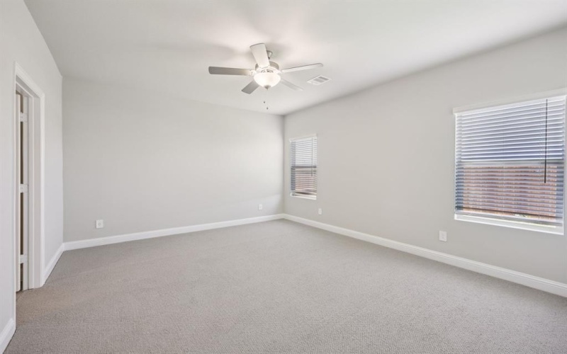 3308 Pat Mayse Drive, Farmersville, TX 75422, 5 Bedrooms Bedrooms, ,3 BathroomsBathrooms,Residential,For Sale,3308 Pat Mayse Drive,21016661