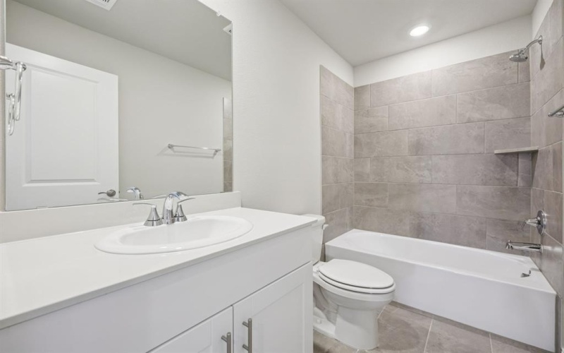 3308 Pat Mayse Drive, Farmersville, TX 75422, 5 Bedrooms Bedrooms, ,3 BathroomsBathrooms,Residential,For Sale,3308 Pat Mayse Drive,21016661