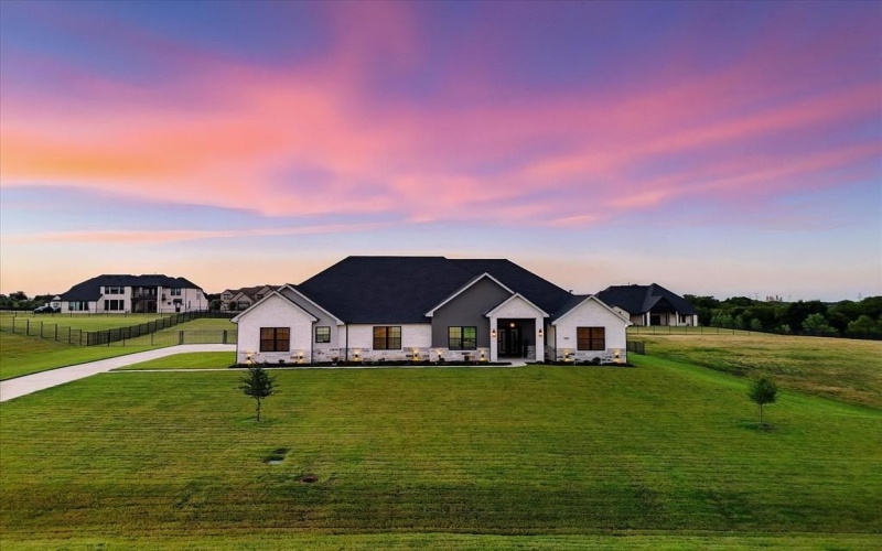 389 Arbor Mill Court, Sunnyvale, TX 75182, 5 Habitaciones Habitaciones , ,5 BañosBaños,Residential,En Venta,389 Arbor Mill Court,0,21017104