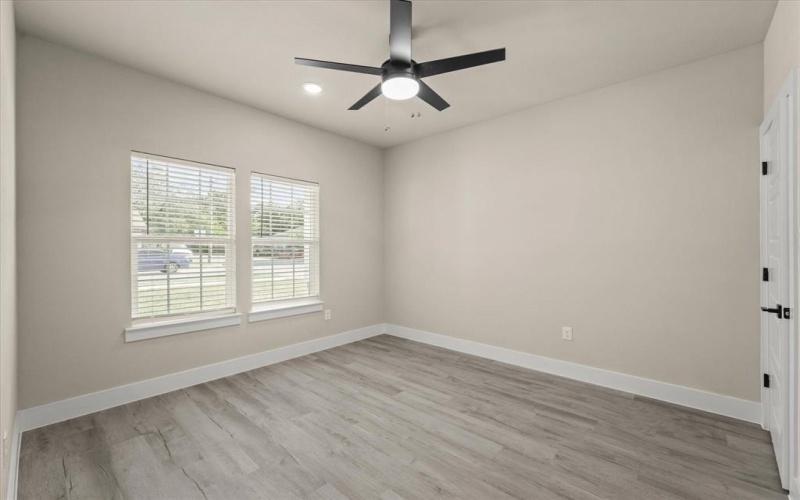3501 Thannisch Avenue, Fort Worth, TX 76105, 4 Bedrooms Bedrooms, ,2 BathroomsBathrooms,Residential,For Sale,3501 Thannisch Avenue,21017150