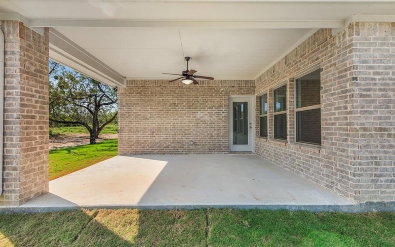 145 Tobiano Trace, Brock, TX 76087, 4 Bedrooms Bedrooms, ,3 BathroomsBathrooms,Residential,For Sale,145 Tobiano Trace,0,21017362