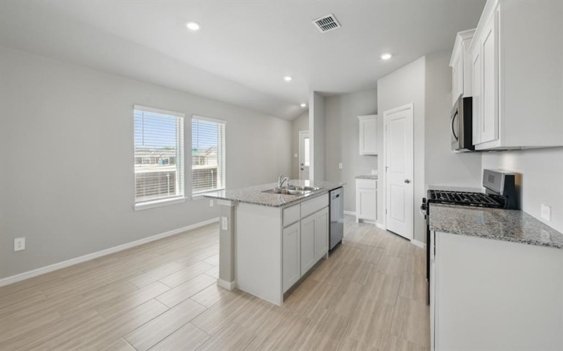 613 SHADED GROVE Drive, Denton, TX 76249, 3 Bedrooms Bedrooms, ,2 BathroomsBathrooms,Residential,For Sale,613 SHADED GROVE Drive,21017415