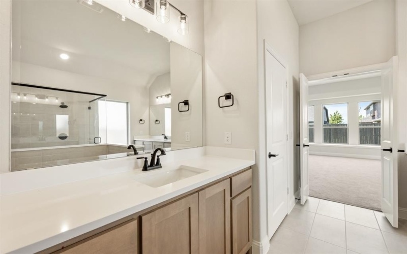 2614 Acton Drive, Mansfield, TX 76084, 5 Bedrooms Bedrooms, ,5 BathroomsBathrooms,Residential,For Sale,2614 Acton Drive,0,21017752