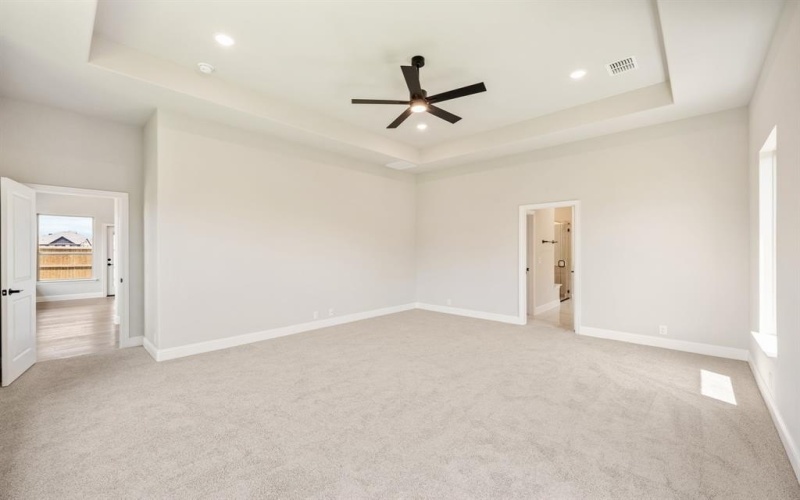 2612 Acton Drive, Mansfield, TX 76084, 5 Habitaciones Habitaciones , ,5 BañosBaños,Residential,En Venta,2612 Acton Drive,0,21017789