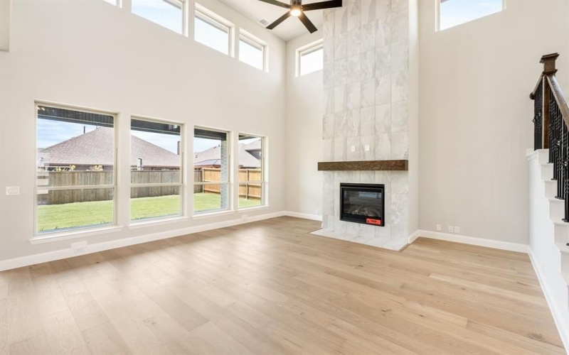 2612 Acton Drive, Mansfield, TX 76084, 5 Habitaciones Habitaciones , ,5 BañosBaños,Residential,En Venta,2612 Acton Drive,0,21017789