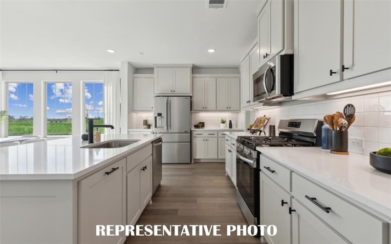 208 Dylan Way, Midlothian, TX 76065, 3 Bedrooms Bedrooms, ,2 BathroomsBathrooms,Residential,For Sale,208 Dylan Way,21018031