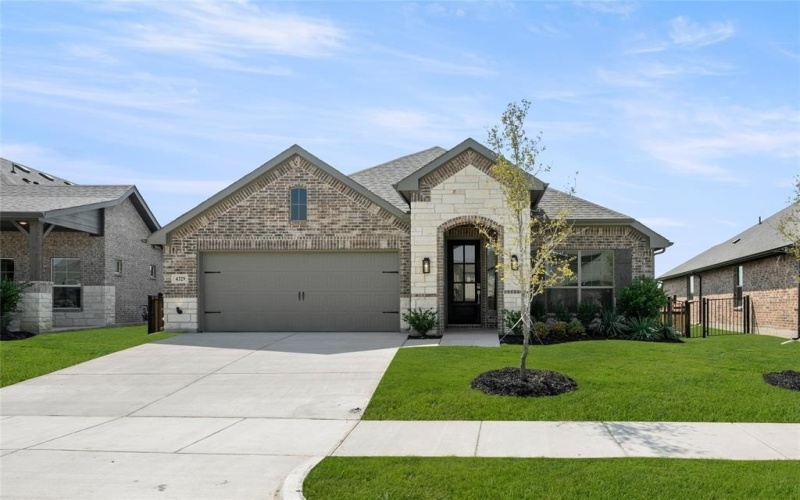 4329 Sun Meadow Drive, Joshua, TX 76058, 3 Bedrooms Bedrooms, ,2 BathroomsBathrooms,Residential,For Sale,4329 Sun Meadow Drive,0,21018053