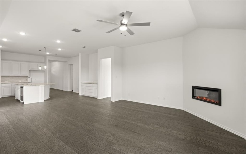 4325 Sun Meadow Drive, Joshua, TX 76058, 3 Bedrooms Bedrooms, ,2 BathroomsBathrooms,Residential,For Sale,4325 Sun Meadow Drive,0,21018058