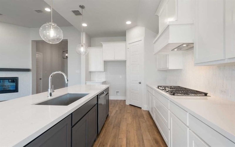 277 Woodoat Road, Waxahachie, TX 75165, 4 Bedrooms Bedrooms, ,3 BathroomsBathrooms,Residential,For Sale,277 Woodoat Road,0,21018370