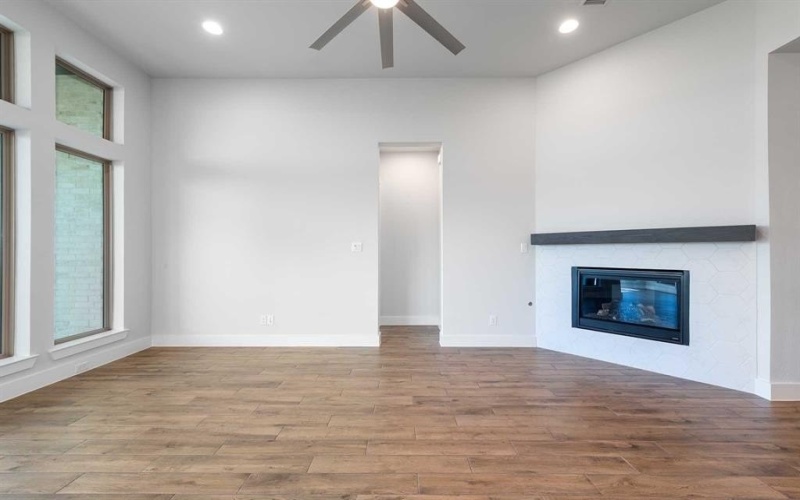 277 Woodoat Road, Waxahachie, TX 75165, 4 Bedrooms Bedrooms, ,3 BathroomsBathrooms,Residential,For Sale,277 Woodoat Road,0,21018370