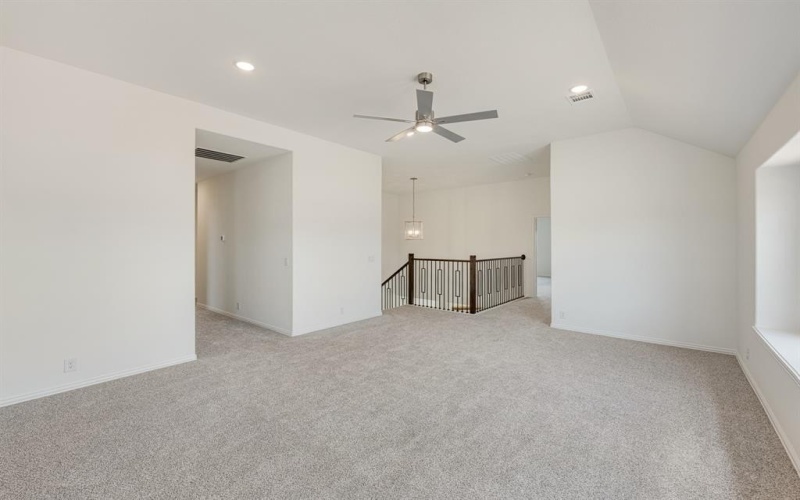 220 Claywood Drive, Glenn Heights, TX 75154, 6 Bedrooms Bedrooms, ,6 BathroomsBathrooms,Residential,For Sale,220 Claywood Drive,0,21018379