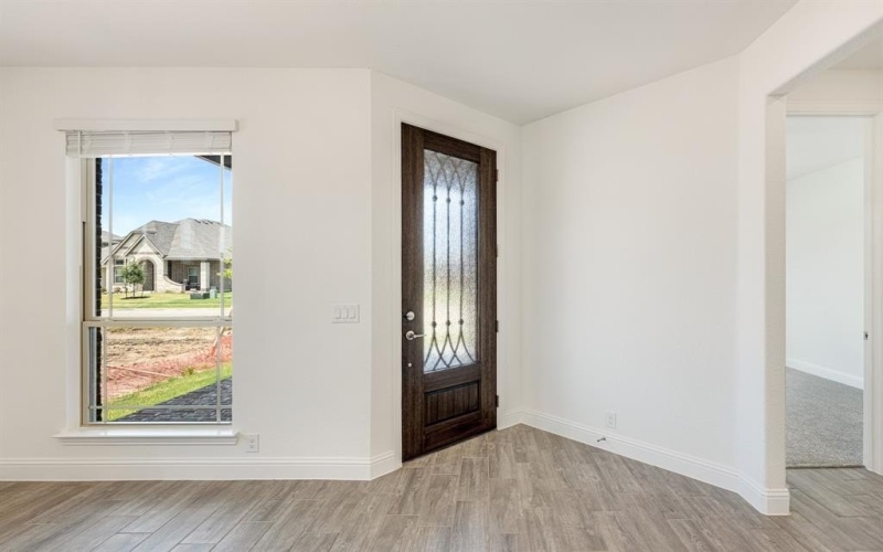 220 Claywood Drive, Glenn Heights, TX 75154, 6 Bedrooms Bedrooms, ,6 BathroomsBathrooms,Residential,For Sale,220 Claywood Drive,0,21018379
