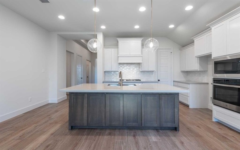 253 Woodoat Road, Waxahachie, TX 75165, 4 Bedrooms Bedrooms, ,3 BathroomsBathrooms,Residential,For Sale,253 Woodoat Road,0,21018391