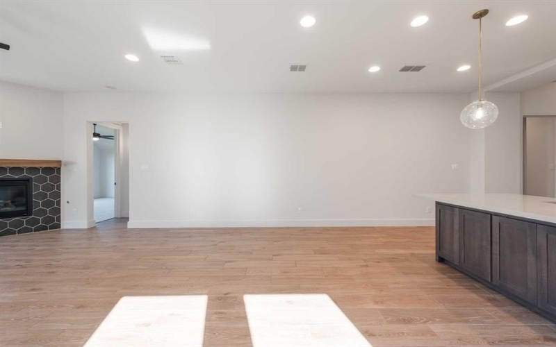 253 Woodoat Road, Waxahachie, TX 75165, 4 Bedrooms Bedrooms, ,3 BathroomsBathrooms,Residential,For Sale,253 Woodoat Road,0,21018391