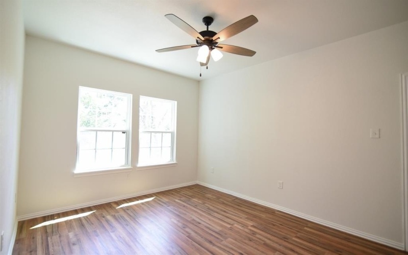 1810 Division Street, Commerce, TX 75428, 3 Bedrooms Bedrooms, ,2 BathroomsBathrooms,Residential,For Sale,1810 Division Street,21018459