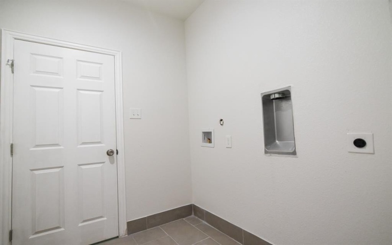 1810 Division Street, Commerce, TX 75428, 3 Bedrooms Bedrooms, ,2 BathroomsBathrooms,Residential,For Sale,1810 Division Street,21018459