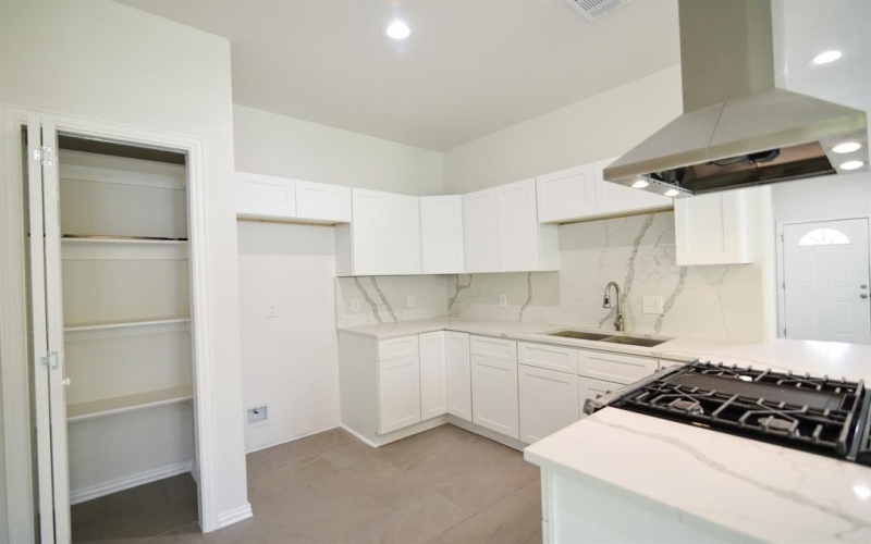 1810 Division Street, Commerce, TX 75428, 3 Bedrooms Bedrooms, ,2 BathroomsBathrooms,Residential,For Sale,1810 Division Street,21018459