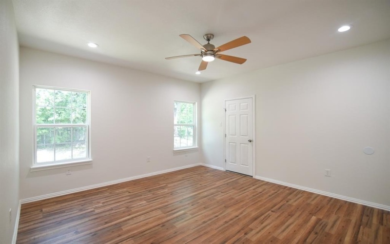 1810 Division Street, Commerce, TX 75428, 3 Bedrooms Bedrooms, ,2 BathroomsBathrooms,Residential,For Sale,1810 Division Street,21018459