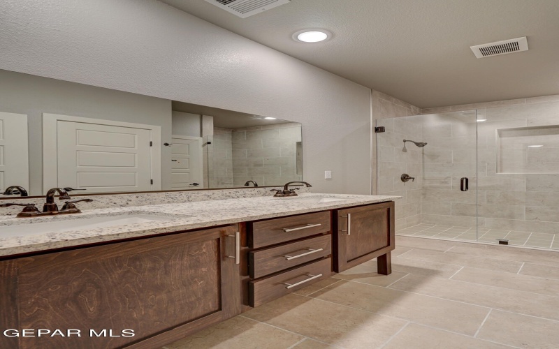 9928 Isla Place, Socorro, TX 79927, 4 Bedrooms Bedrooms, ,1 BathroomBathrooms,Residential,For Sale,9928 Isla Place,915100