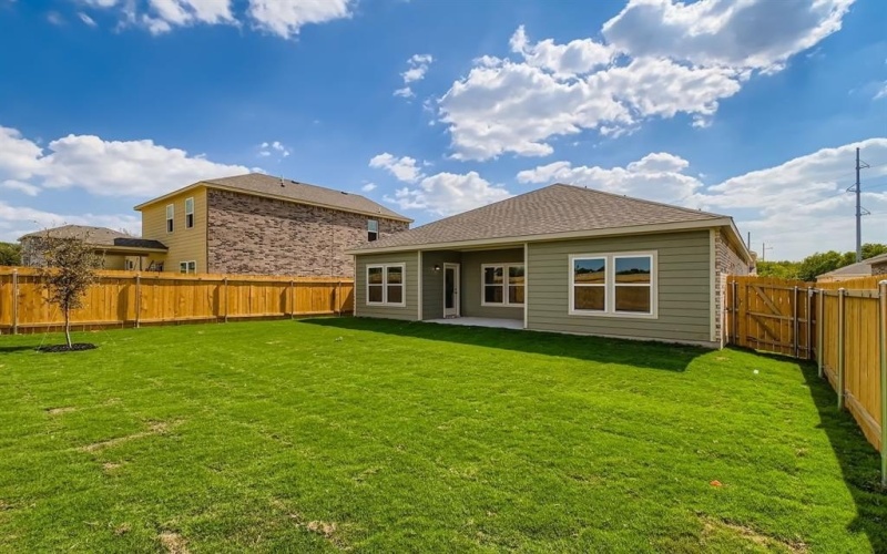 475 Suffolk Drive, Ferris, TX 75125, 3 Bedrooms Bedrooms, ,2 BathroomsBathrooms,Residential,For Sale,475 Suffolk Drive,0,21018562