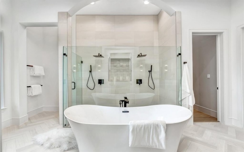 4633 Willow Lane, Dallas, TX 75244, 5 Bedrooms Bedrooms, ,6 BathroomsBathrooms,Residential,For Sale,4633 Willow Lane,0,21018574