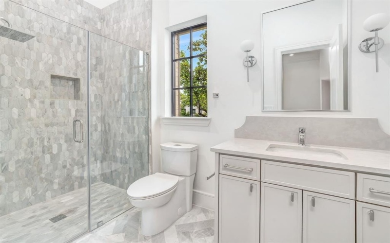 4633 Willow Lane, Dallas, TX 75244, 5 Bedrooms Bedrooms, ,6 BathroomsBathrooms,Residential,For Sale,4633 Willow Lane,0,21018574
