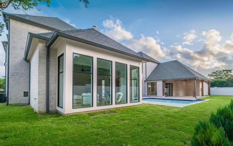 4633 Willow Lane, Dallas, TX 75244, 5 Bedrooms Bedrooms, ,6 BathroomsBathrooms,Residential,For Sale,4633 Willow Lane,0,21018574