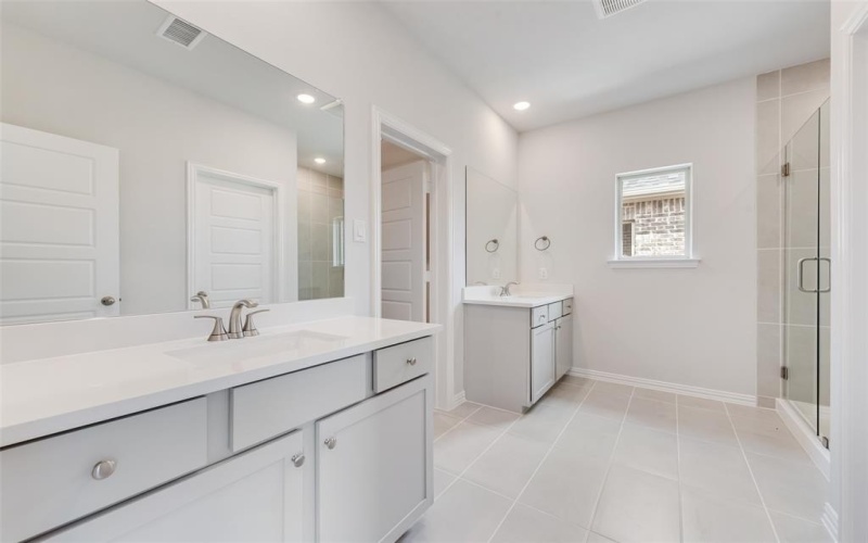 129 Ashbrook Street, Little Elm, TX 75068, 4 Bedrooms Bedrooms, ,2 BathroomsBathrooms,Residential,For Sale,129 Ashbrook Street,21018744