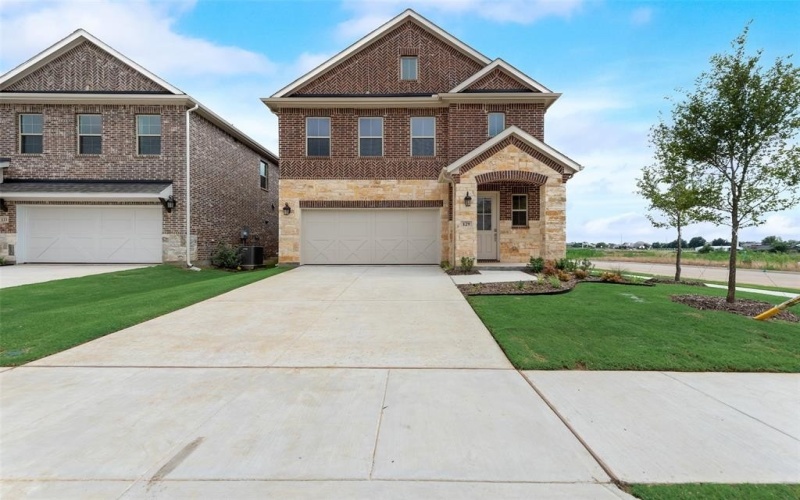 129 Ashbrook Street, Little Elm, TX 75068, 4 Bedrooms Bedrooms, ,2 BathroomsBathrooms,Residential,For Sale,129 Ashbrook Street,21018744