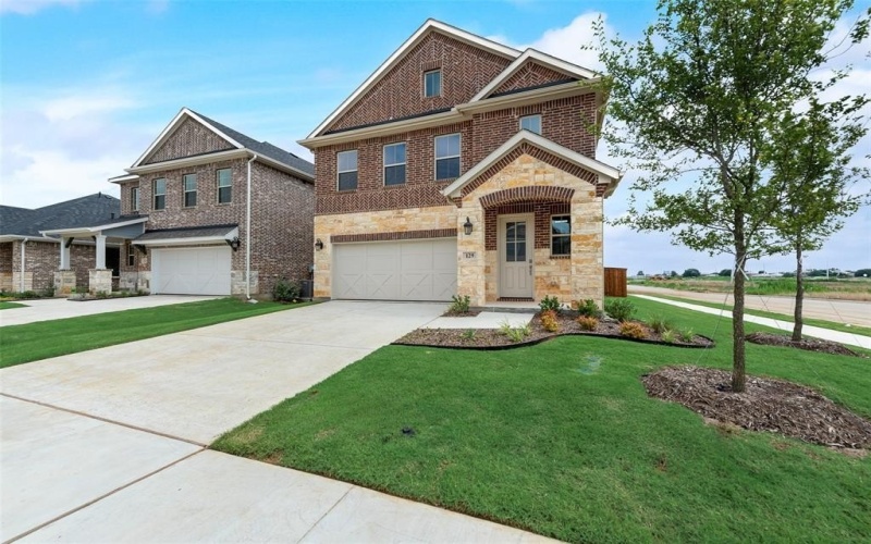 129 Ashbrook Street, Little Elm, TX 75068, 4 Bedrooms Bedrooms, ,2 BathroomsBathrooms,Residential,For Sale,129 Ashbrook Street,21018744