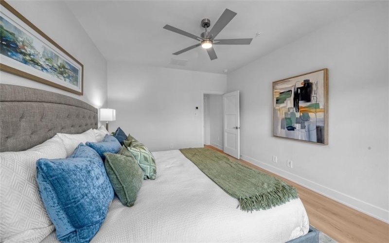 13351 Goodland Street #206, Farmers Branch, TX 75234, 3 Habitaciones Habitaciones , ,3 BañosBaños,Residential,En Venta,13351 Goodland Street,0,21018757