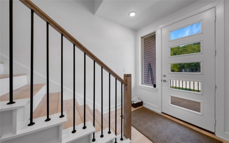 13351 Goodland Street #206, Farmers Branch, TX 75234, 3 Habitaciones Habitaciones , ,3 BañosBaños,Residential,En Venta,13351 Goodland Street,0,21018757