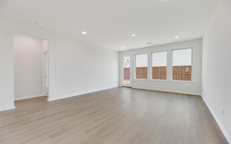 137 Ashbrook Street, Little Elm, TX 75068, 3 Habitaciones Habitaciones , ,2 BañosBaños,Residential,En Venta,137 Ashbrook Street,0,21018802