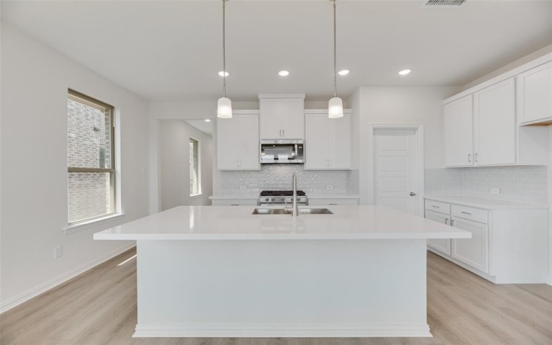 137 Ashbrook Street, Little Elm, TX 75068, 3 Habitaciones Habitaciones , ,2 BañosBaños,Residential,En Venta,137 Ashbrook Street,0,21018802