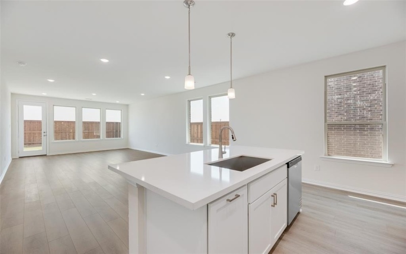 137 Ashbrook Street, Little Elm, TX 75068, 3 Habitaciones Habitaciones , ,2 BañosBaños,Residential,En Venta,137 Ashbrook Street,0,21018802