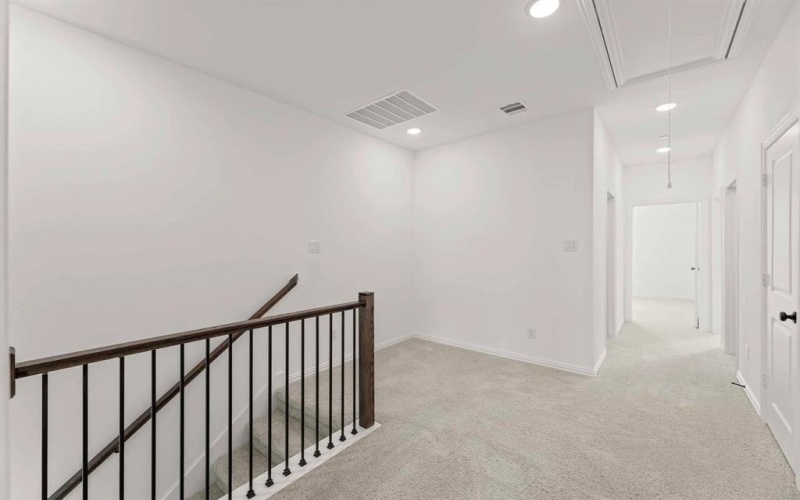 632 Blue Ridge Drive, Mansfield, TX 76063, 3 Bedrooms Bedrooms, ,2 BathroomsBathrooms,Residential,For Sale,632 Blue Ridge Drive,0,21018922