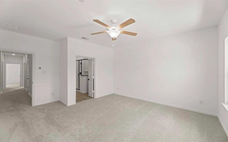 632 Blue Ridge Drive, Mansfield, TX 76063, 3 Bedrooms Bedrooms, ,2 BathroomsBathrooms,Residential,For Sale,632 Blue Ridge Drive,0,21018922