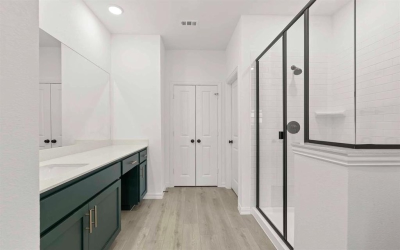 632 Blue Ridge Drive, Mansfield, TX 76063, 3 Bedrooms Bedrooms, ,2 BathroomsBathrooms,Residential,For Sale,632 Blue Ridge Drive,0,21018922