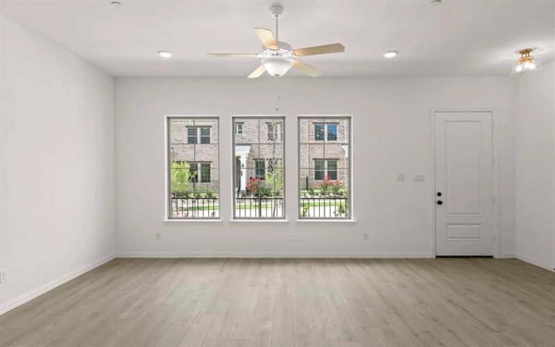 632 Blue Ridge Drive, Mansfield, TX 76063, 3 Bedrooms Bedrooms, ,2 BathroomsBathrooms,Residential,For Sale,632 Blue Ridge Drive,0,21018922