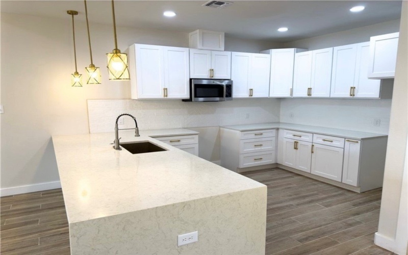 947 Mesquite Street, Robstown, TX 78380, 3 Bedrooms Bedrooms, ,2 BathroomsBathrooms,Residential,For Sale,947 Mesquite Street,462622