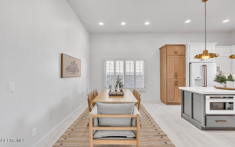 909 Bilton Place, El Paso, TX 79928, 4 Bedrooms Bedrooms, ,3 BathroomsBathrooms,Residential,For Sale,909 Bilton Place,927509