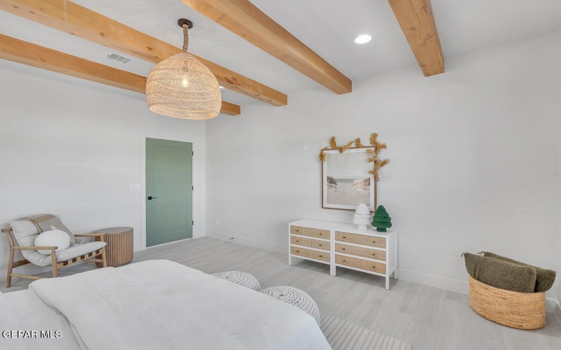 909 Bilton Place, El Paso, TX 79928, 4 Bedrooms Bedrooms, ,3 BathroomsBathrooms,Residential,For Sale,909 Bilton Place,927509