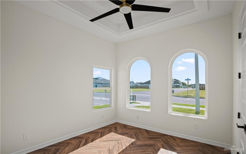1000 N Trinity Street, Edinburg, TX 78541, 4 Bedrooms Bedrooms, ,3 BathroomsBathrooms,Residential,For Sale,1000 N Trinity Street,477435