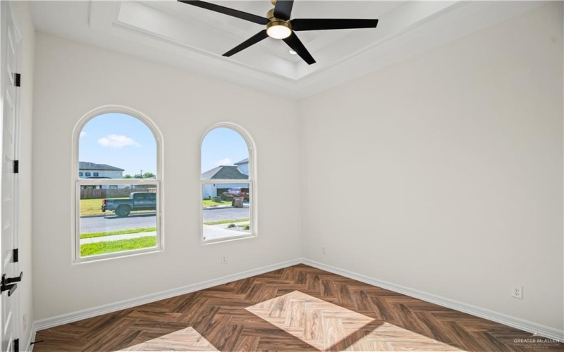 1000 N Trinity Street, Edinburg, TX 78541, 4 Bedrooms Bedrooms, ,3 BathroomsBathrooms,Residential,For Sale,1000 N Trinity Street,477435