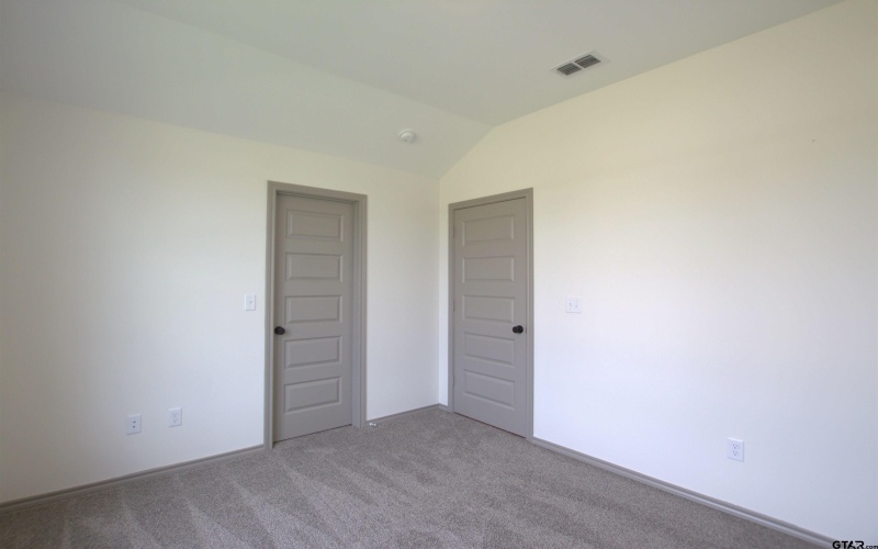 16318 Crossing Cir., Lindale, TX 75771, 3 Bedrooms Bedrooms, ,2 BathroomsBathrooms,Residential,For Sale,16318 Crossing Cir.,25011649